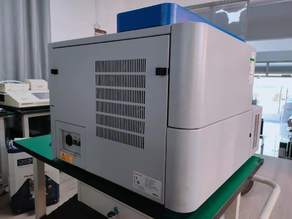 德国斯派克午夜福利视频影院展示